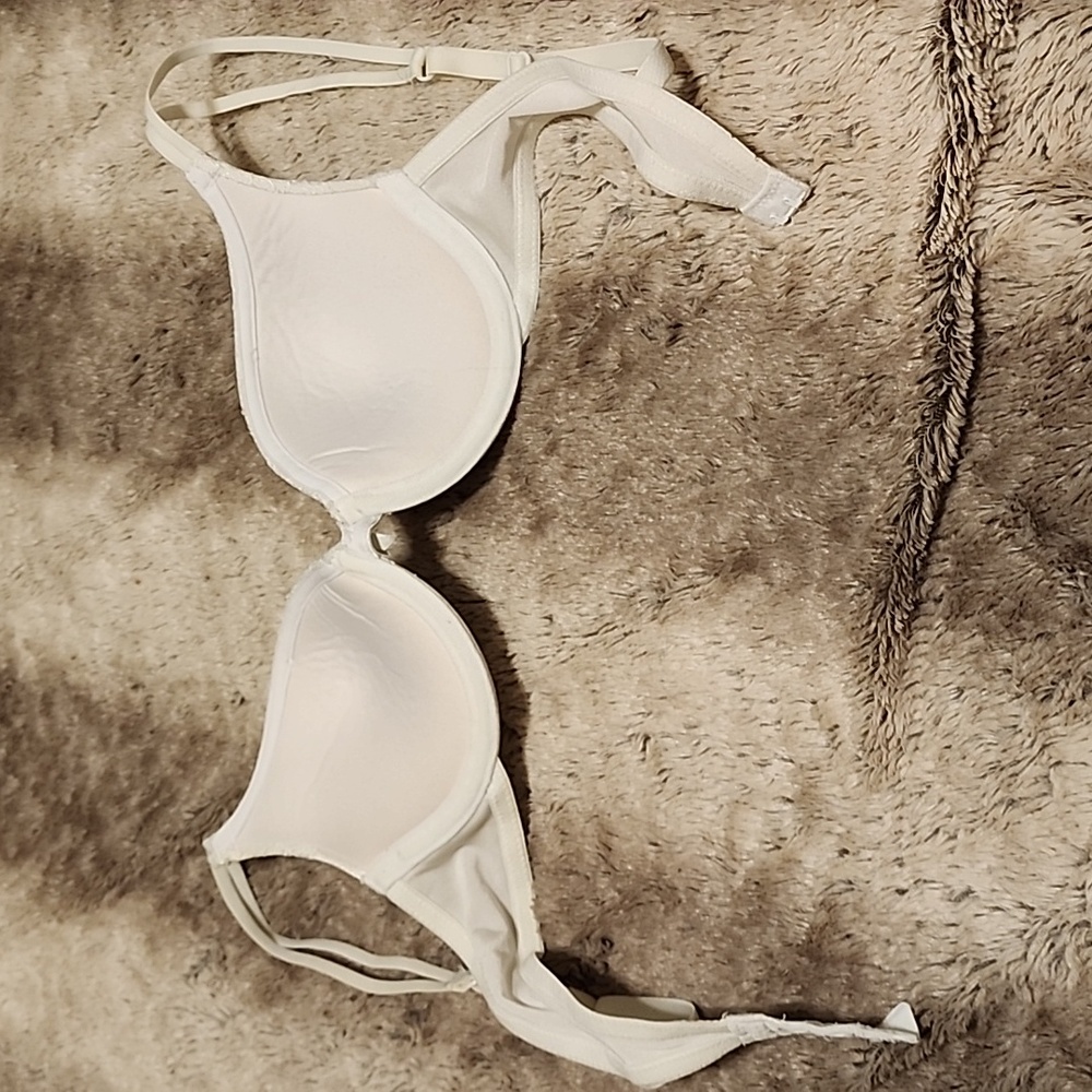 bra - Picture 3 of 6
